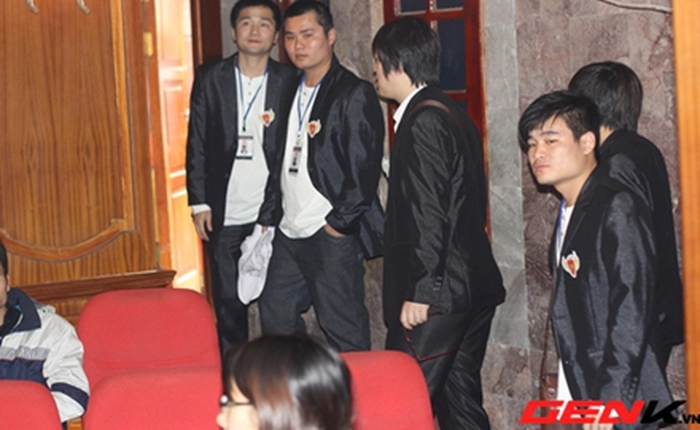 AoE Việt - Trung: Những thông tin không phải ai cũng biết