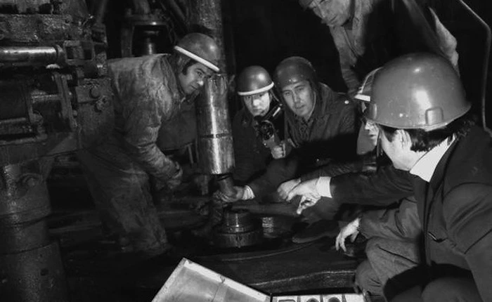 Hố khoan sâu nhất thế giới giúp các nhà khoa học nghe được âm thanh trong lòng đất