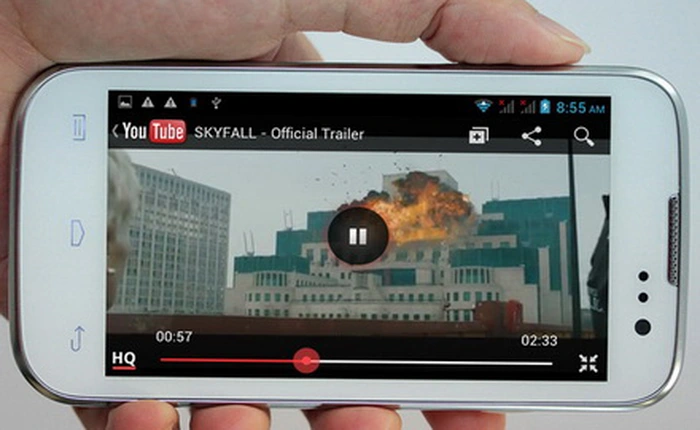 Q-Smart S32: Android 4.1 Jelly Bean, màn hình 4,5 inch