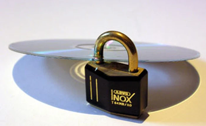 DRM, kẻ thù của giới dùng game lậu