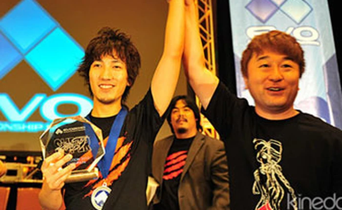 Vô  địch Street Fighter thế giới làm gì để kiếm sống?