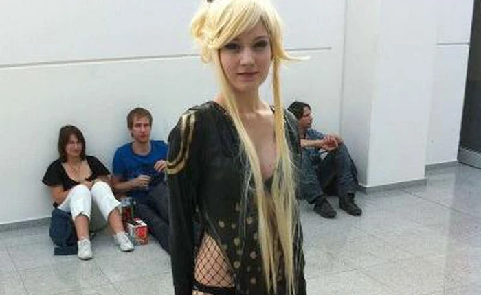 Người mẫu Cosplay khoe dáng tại GamesCom