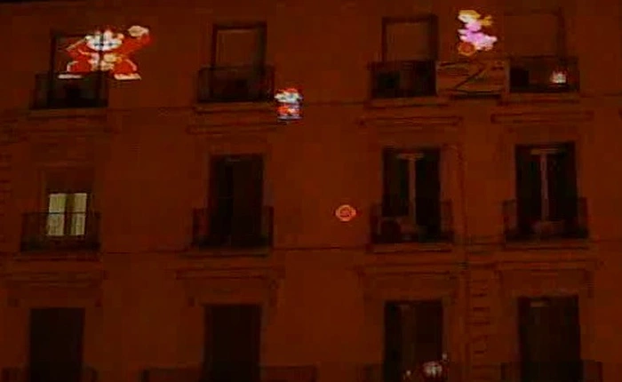 Chơi Donkey Kong tại... Madrid