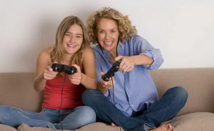 Chơi game là tốt cho các teengirl