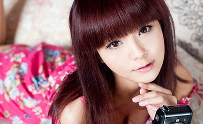 Làm thế nào để cưa đổ một cô gái chỉ trong lần chat đầu tiên?