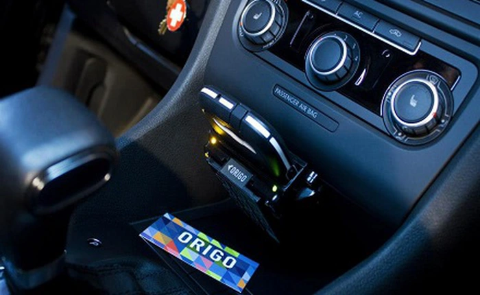 Độc đáo thiết bị vô hiệu hóa nhắn tin điện thoại khi điều khiển ô tô