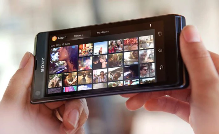 Xperia L chính thức ra mắt: Chip lõi kép 1 Ghz, màn hình 4,3 inch, camera 8 megapixel