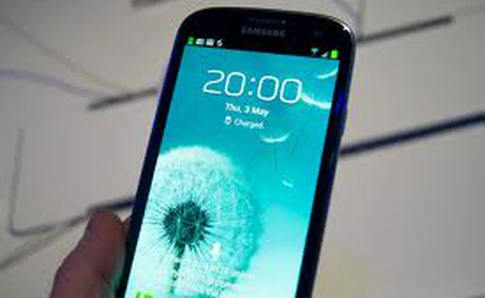 Theo chân Galaxy Note II, Galaxy S III dính lỗi bảo mật màn hình khóa
