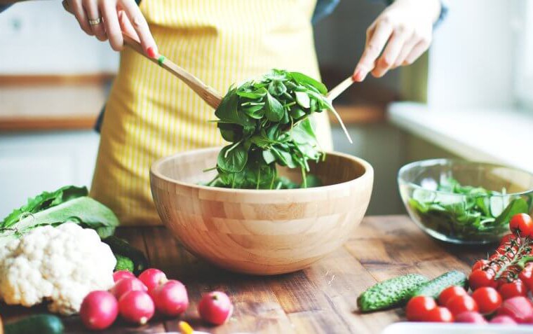 H&agrave;ng loạt th&oacute;i quen g&acirc;y rối loạn hormone dễ mắc phải cần thay đổi ngay từ h&ocirc;m nay - Ảnh 2.