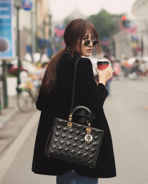 Giữa cuộc chiến b&oacute;c gi&aacute;, H&agrave; Lade mạnh mẽ l&ecirc;n tiếng: Khi nghĩ bản th&acirc;n rẻ mạt, bạn sẽ thấy tất cả mọi thứ đều đắt đỏ - Ảnh 3.