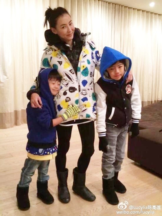 Tạ Đ&igrave;nh Phong d&agrave;nh ng&agrave;n tỷ tặng 2 qu&yacute; tử, Trương B&aacute; Chi nhất quyết kh&ocirc;ng động 1 xu - Ảnh 3.