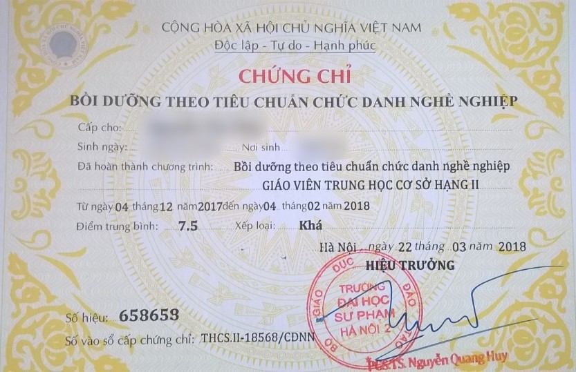 &ldquo;Hiệu trưởng&rdquo; tự phong 25 tuổi bị bắt, h&agrave;ng trăm học vi&ecirc;n v&agrave; gi&aacute;o vi&ecirc;n hoang mang với chứng chỉ giả - Ảnh 3.