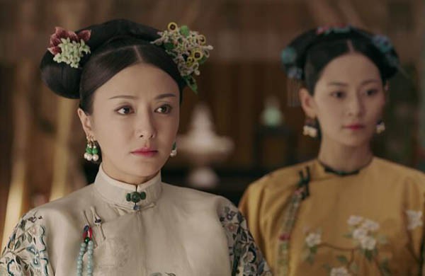 Ai khổ như &ldquo;Thuận tần&rdquo; Trương Gia Ngh&ecirc;: Hưởng dương c&oacute; 4 tập phim, c&ograve;n bị soi ra lỗi trang phục kh&oacute; đỡ? - Ảnh 8.