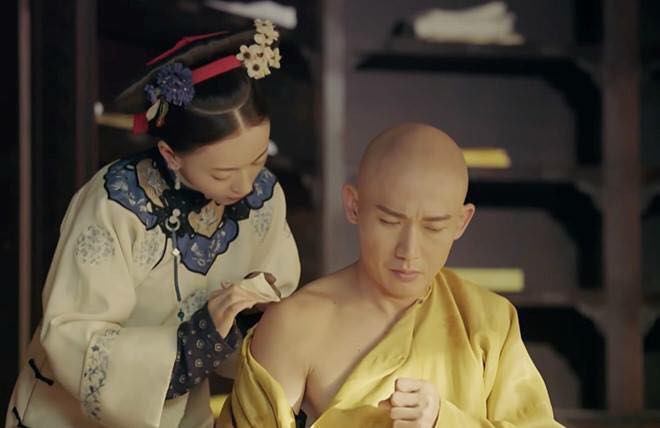 Vua C&agrave;n Long của Di&ecirc;n Hi C&ocirc;ng Lược: Người thứ ba chen ngang hay kẻ si t&igrave;nh tội nghiệp? - Ảnh 2.