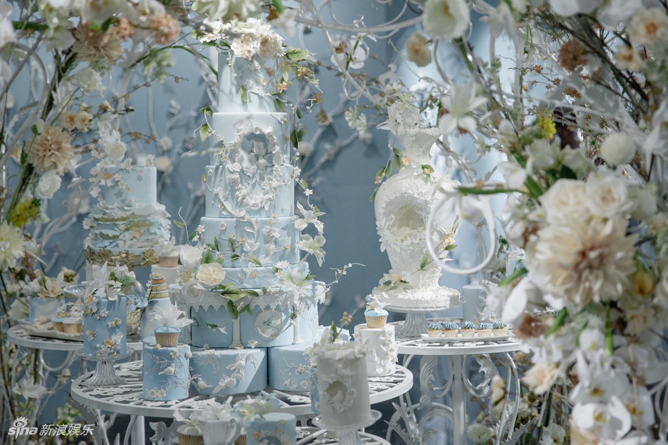 Clip Trương Hinh Dư thổn thức trong đ&aacute;m cưới cổ t&iacute;ch: Ch&acirc;n mệnh thi&ecirc;n tử của em l&agrave; anh h&ugrave;ng đ&uacute;ng nghĩa - Ảnh 9.