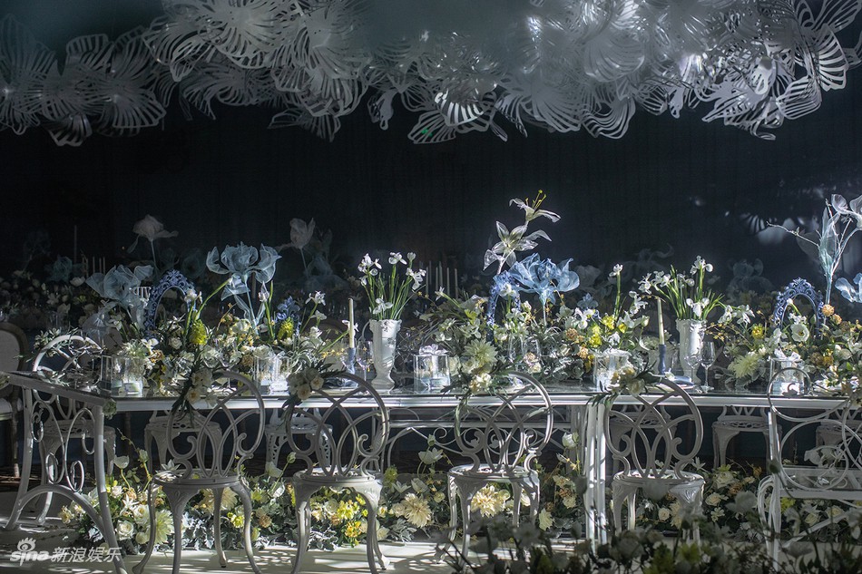 Clip Trương Hinh Dư thổn thức trong đ&aacute;m cưới cổ t&iacute;ch: Ch&acirc;n mệnh thi&ecirc;n tử của em l&agrave; anh h&ugrave;ng đ&uacute;ng nghĩa - Ảnh 13.