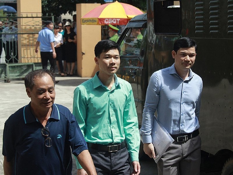 BS Ho&agrave;ng C&ocirc;ng Lương bị đề nghị truy tố do lỗi cẩu thả - Ảnh 2.