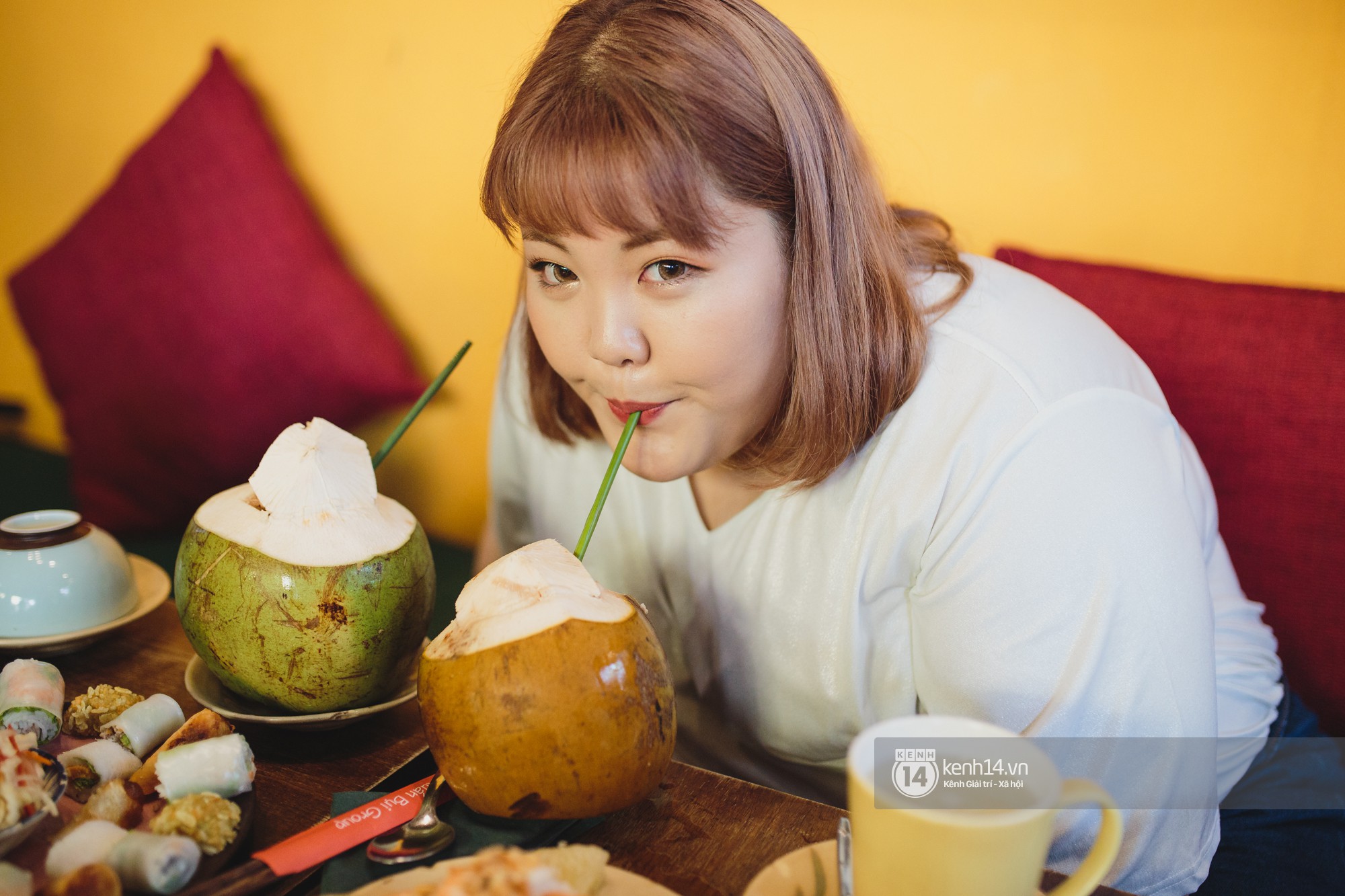 N&agrave;ng mập triệu view H&agrave;n Quốc đến Việt Nam: Ăn cua hết 10 triệu, vẫn tiếc v&igrave; chưa kịp ăn b&uacute;n chả - Ảnh 3.