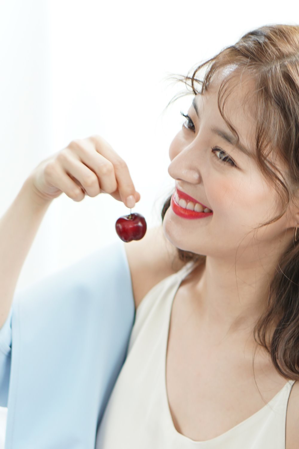 Sao nh&iacute; N&agrave;ng Dae Jang Geum một thời tung ảnh hậu trường đẹp m&ecirc; hồn, đ&aacute;ng ch&uacute; &yacute; l&agrave; chiếc mũi sắc lẹm của c&ocirc; - Ảnh 2.