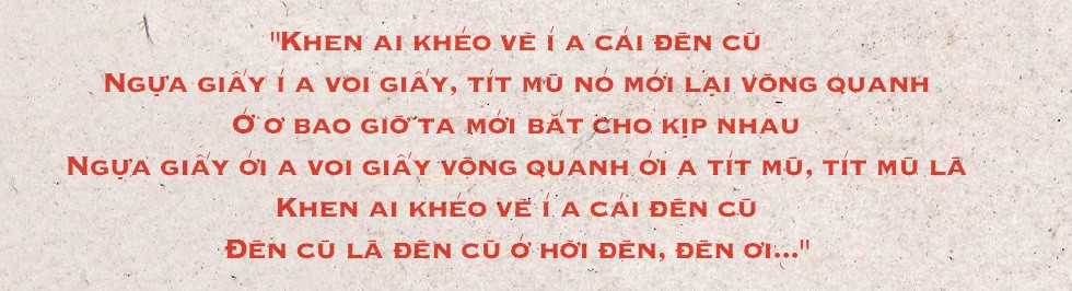 Đèn kéo quân, đầu lân, mặt nạ... những món đồ chơi Trung Thu năm xưa qua hàng thập kỷ được giữ vẹn nguyên nhờ những nghệ nhân kỳ lạ giữa Thủ đô - Ảnh 9. Đèn kéo quân, đầu lân, mặt nạ... những món đồ chơi Trung Thu năm xưa qua hàng thập kỷ được giữ vẹn nguyên nhờ những nghệ nhân kỳ lạ giữa Thủ đô - Ảnh 9.
