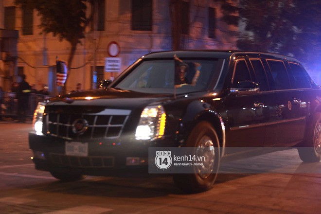 Sau khi d&ugrave;ng bữa tối, 2 nh&agrave; l&atilde;nh đạo Mỹ - Triều rời kh&aacute;ch sạn Metropole - Ảnh 12.