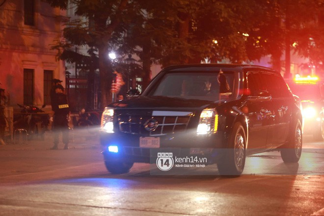 Sau khi d&ugrave;ng bữa tối, 2 nh&agrave; l&atilde;nh đạo Mỹ - Triều rời kh&aacute;ch sạn Metropole - Ảnh 13.