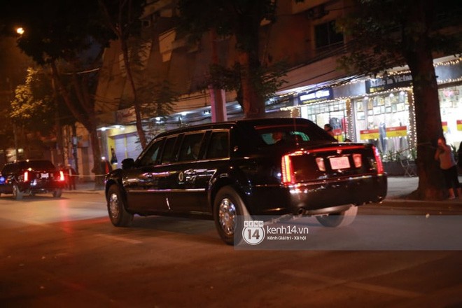 Sau khi d&ugrave;ng bữa tối, 2 nh&agrave; l&atilde;nh đạo Mỹ - Triều rời kh&aacute;ch sạn Metropole - Ảnh 34.