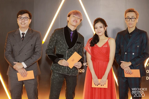 Từ game thủ tới streamer, tất cả h&oacute;a qu&yacute; &ocirc;ng lịch l&atilde;m tr&ecirc;n thảm đỏ WeChoice Awards 2020 - Ảnh 5.