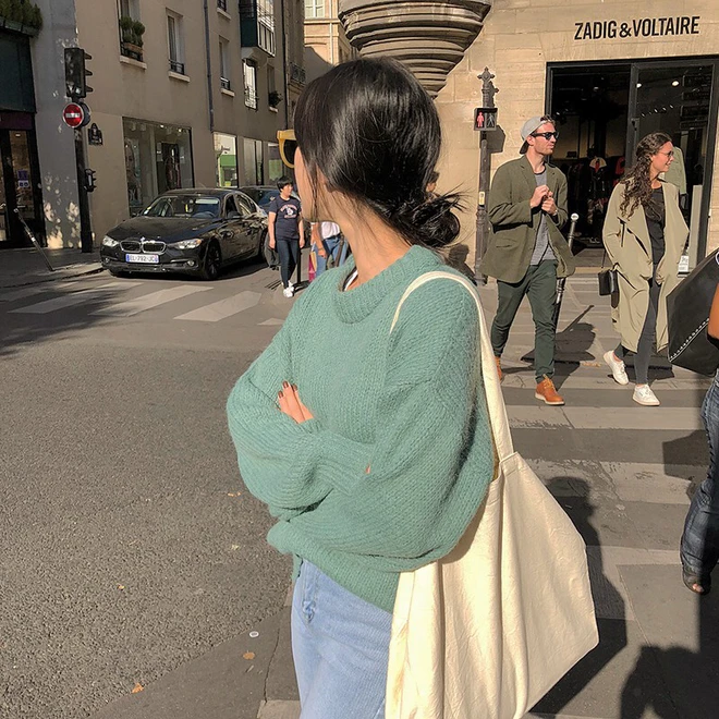 Ng&agrave;y mưa nếu kh&ocirc;ng muốn x&otilde;a t&oacute;c vướng v&iacute;u th&igrave; đ&acirc;y l&agrave; 4 kiểu đẹp nhất, dễ thực hiện nhất bạn c&oacute; thể thử - Ảnh 3.